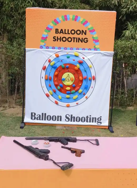 Balloon target board ready for guests in Noida