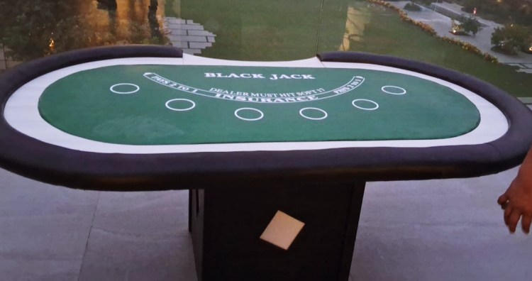 Blackjack table rental in Delhi for casino theme parties Blackjack table rental in Delhi for casino theme parties