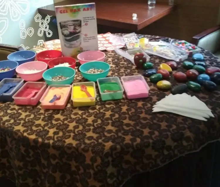 ๐ฏ๏ธ Light Up Your Event with Gel Candle Making & Unique Candle Crafts โจ in Gurgaon in Gurgaon