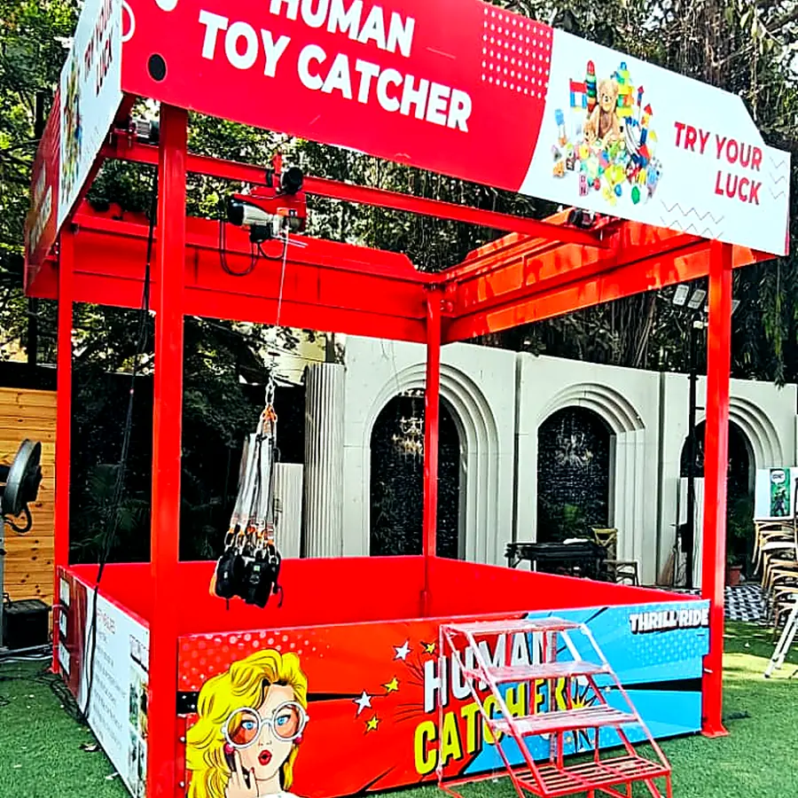 Human Toy Catcher arcade game rental in Goa