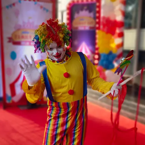 Jocker Carnival Artist in Gurgaon