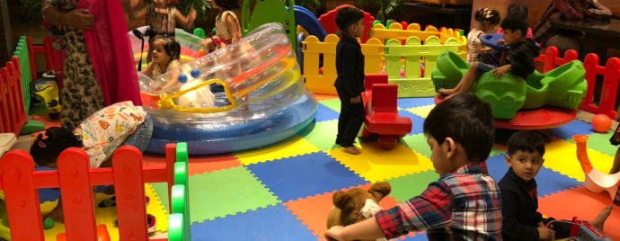 Indoor soft play equipment arranged for a party