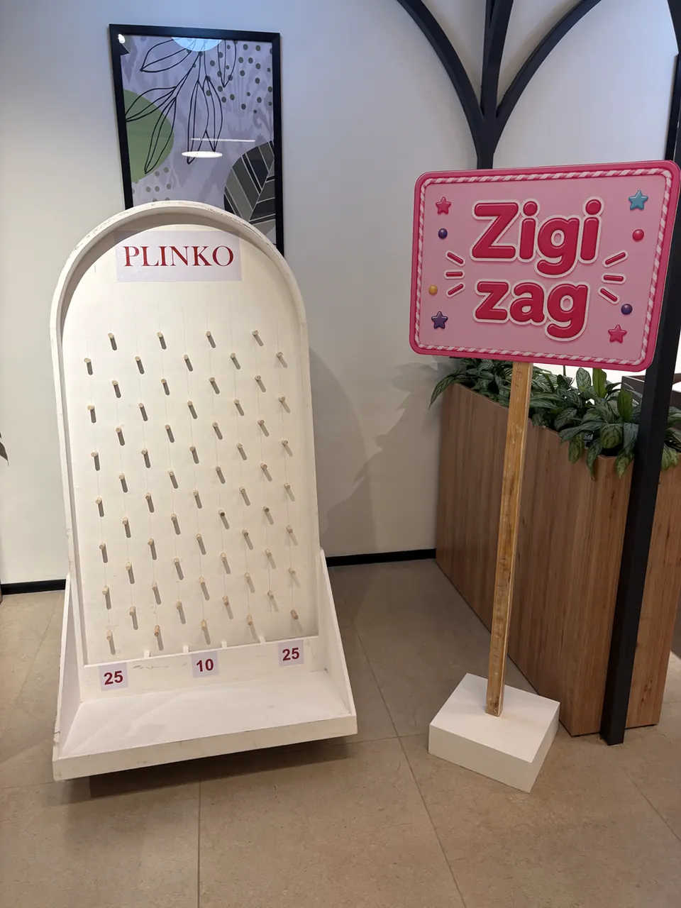 Wooden Plinko wooden game on rent in Noida